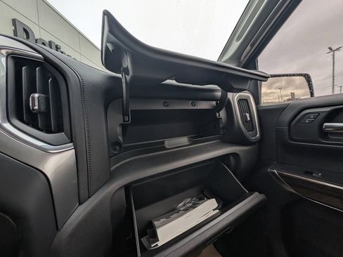 Used 2019 Chevrolet Silverado 1500 LT w/ All-Star Edition image 32