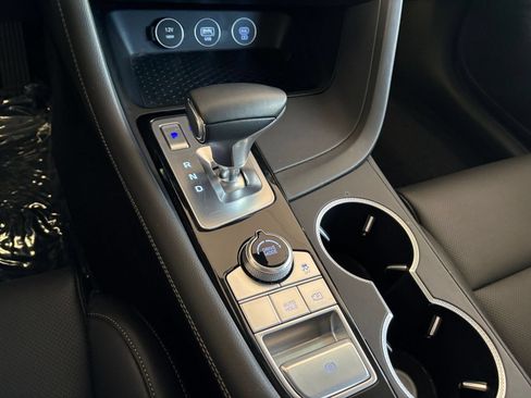 Used 2026 Genesis G70 2.5T RWD image 43