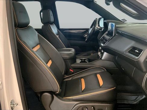 Used 2022 GMC Yukon AT4 AWD/4WD image 8