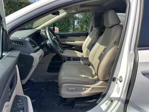Used 2020 Honda Odyssey EX-L image 11