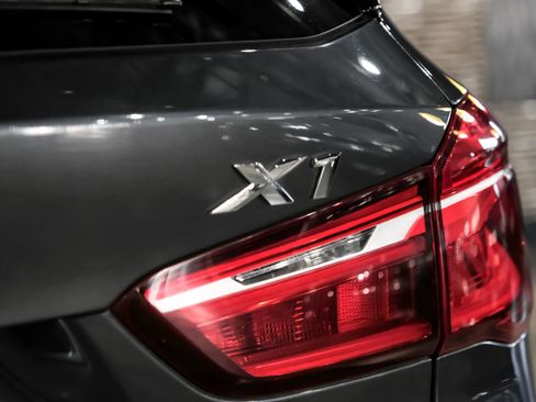 Used 2017 BMW X1 sDrive28i image 50