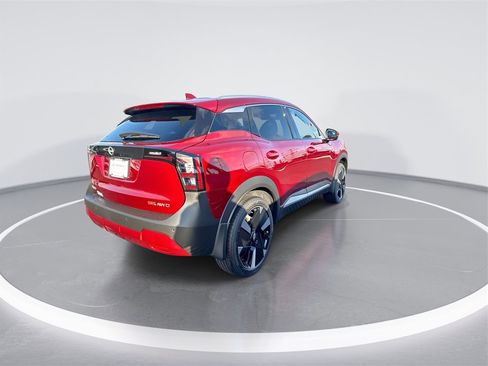 New 2025 Nissan Kicks SR image 8