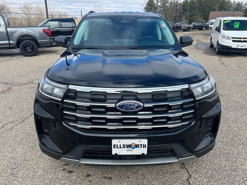 New 2026 Ford Explorer Active AWD/4WD image 2