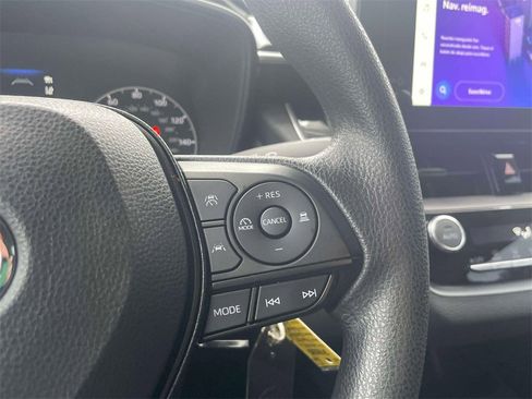 Used 2024 Toyota Corolla image 20