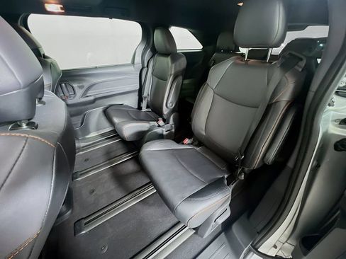 Used 2023 Toyota Sienna XSE w/ XSE Plus Package AWD/4WD image 25