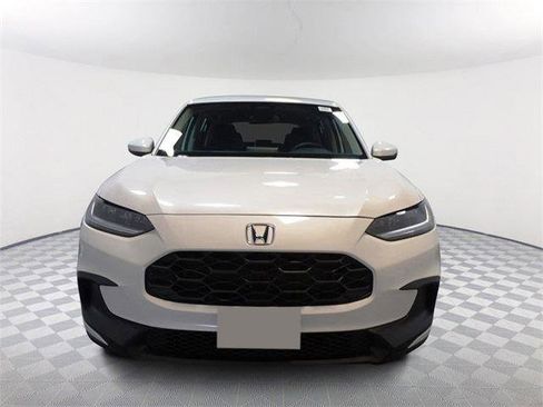 New 2025 Honda HR-V LX image 2