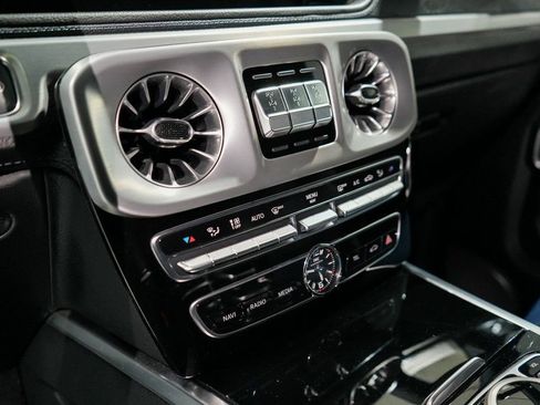 Used 2019 Mercedes-Benz G 63 AMG 4MATIC image 15