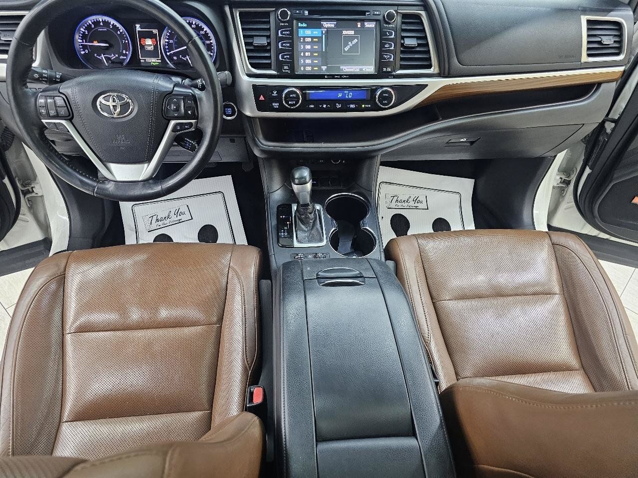 Used 2019 Toyota Highlander Limited Platinum FWD image 31