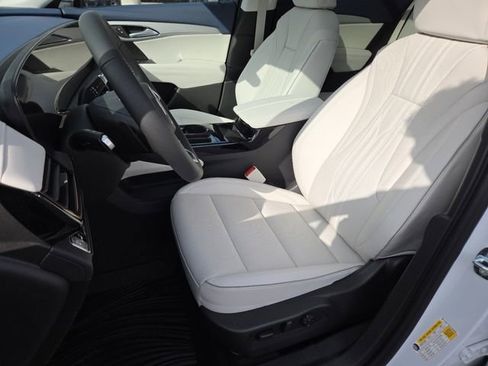 New 2026 Buick Envision Avenir image 36