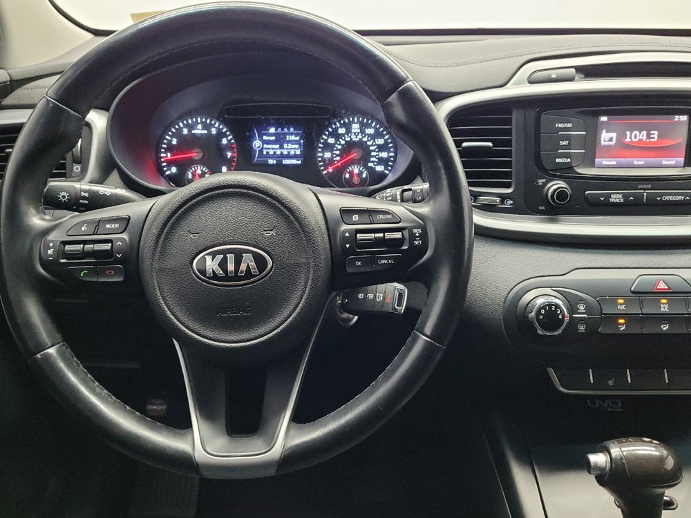 Used 2016 Kia Sorento AWD w/ LX Convenience Package image 22