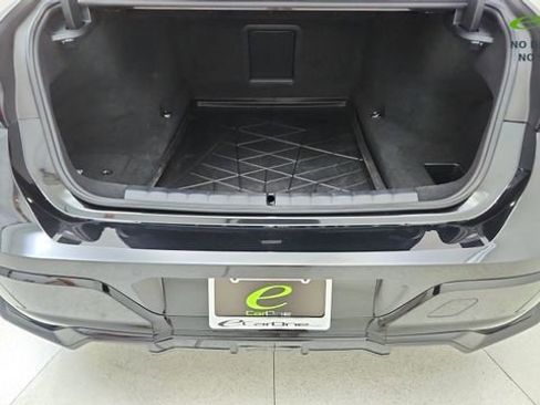 Used 2023 BMW 740i w/ Parking Assistance Package RWD image 14