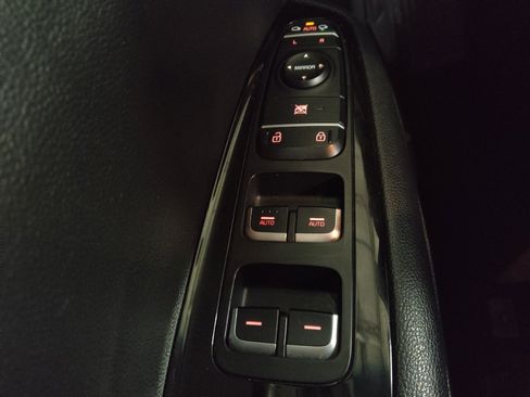 Used 2019 Kia Optima EX image 27