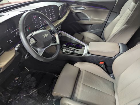 Certified 2025 Audi Q5 Prestige AWD/4WD image 27
