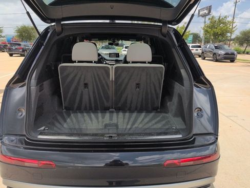 Used 2018 Audi Q7 3.0T Prestige w/ Prestige Package AWD/4WD image 6