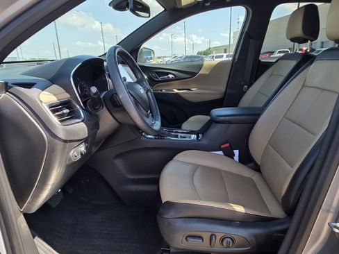 Used 2024 Chevrolet Equinox Premier AWD/4WD image 18