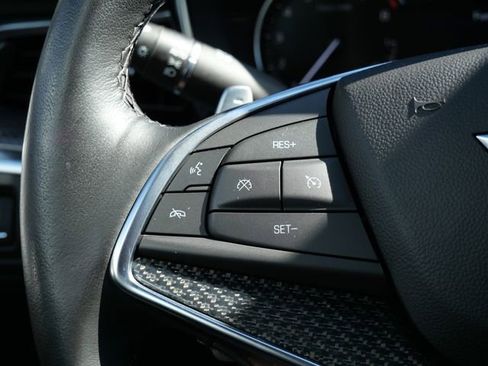 Used 2024 Cadillac XT5 Sportv AWD/4WD image 28