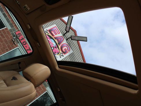 Used 2003 Bentley Arnage T image 15