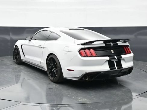 Used 2019 Ford Mustang Shelby GT350 w/ Technology Package RWD image 8
