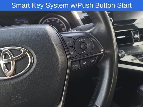 Used 2023 Toyota Camry SE image 16