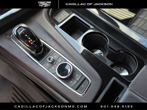 Used 2024 Cadillac Escalade ESV Sport Platinum w/ LPO, ONYX Package AWD/4WD image 26