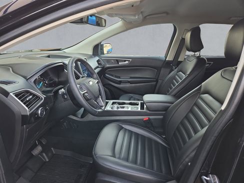 Certified 2024 Ford Edge SEL w/ Convenience Package image 11