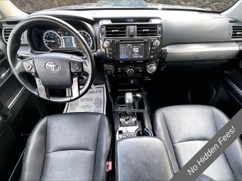 Used 2017 Toyota 4Runner TRD Off-Road Premium AWD/4WD image 14