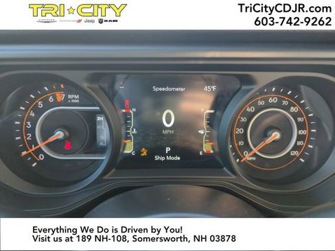 New 2026 Jeep Gladiator Willys image 8