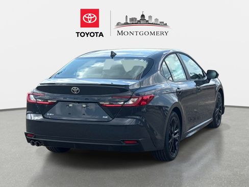 New 2026 Toyota Camry SE FWD image 32