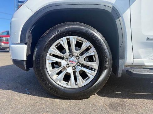 Used 2022 GMC Sierra 1500 Denali AWD/4WD image 3