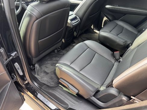 Used 2020 Cadillac XT6 Premium Luxury image 28