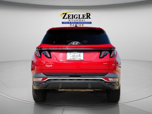 Certified 2022 Hyundai Tucson SEL AWD/4WD image 6