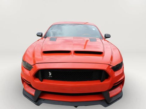 Used 2015 Ford Mustang GT RWD image 2