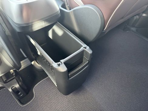 New 2025 Volkswagen ID. Buzz Pro S image 23