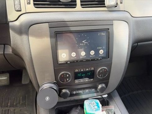 Used 2013 Chevrolet Silverado 2500 LTZ w/ LTZ Plus Package AWD/4WD image 6