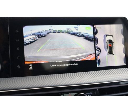 New 2025 Nissan Kicks SR image 14