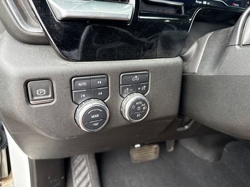 Used 2023 GMC Sierra 1500 Elevation AWD/4WD image 25
