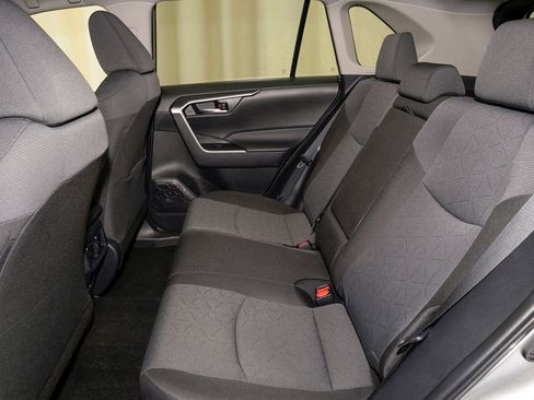 Used 2025 Toyota RAV4 XLE w/ Weather Package image 8