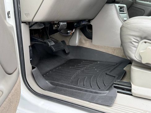 Used 2002 Chevrolet Silverado 3500 LS w/ Electrical Convenience Pkg image 90