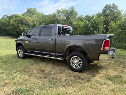 Used 2017 RAM 2500 Laramie AWD/4WD image 6