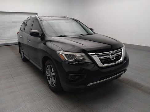Used 2019 Nissan Pathfinder S FWD image 13