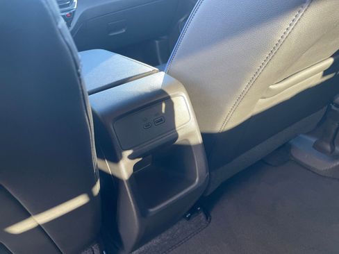 Used 2025 Buick Envista Sport Touring FWD image 23