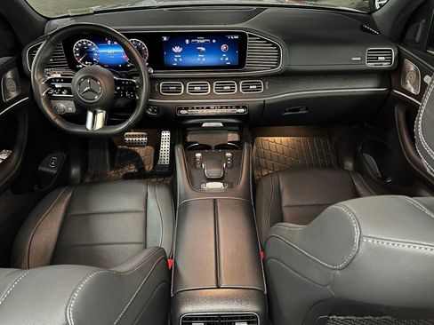 Certified 2025 Mercedes-Benz GLS 450 4MATIC image 44