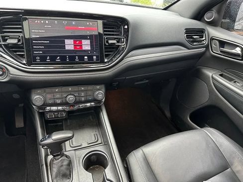Used 2022 Dodge Durango GT AWD/4WD image 14