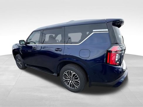 New 2026 Nissan Armada SL w/ Captain's Chari Seat Package AWD/4WD image 6
