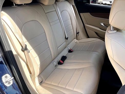 Used 2023 Mercedes-Benz GLC 300 4MATIC Coupe image 19