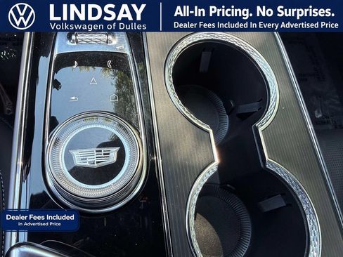 Used 2025 Cadillac Lyriq Luxury AWD/4WD image 25