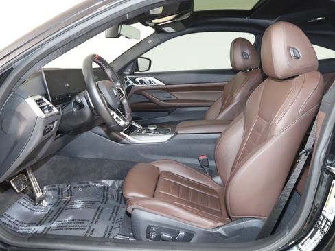 Used 2025 BMW 440i xDrive Coupe w/ Premium Package AWD/4WD image 12