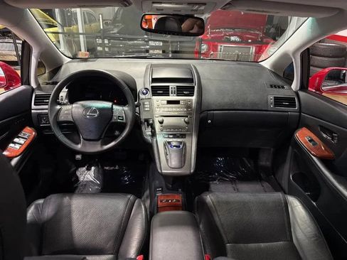 Used 2010 Lexus HS 250h Premium w/ Preferred Accessory Package FWD image 14