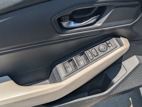 Used 2023 Honda Accord EX image 14