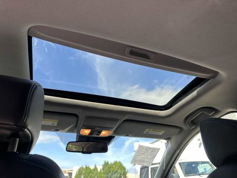 Used 2020 Honda CR-V EX-L image 16